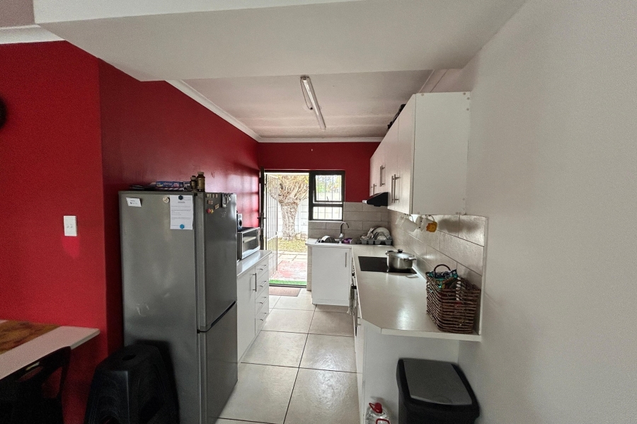 3 Bedroom Property for Sale in Wetton Western Cape
